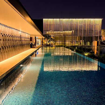 Marq Luxury Apartment 25 Gym City Center, Infinity Pool Хошимін Екстер'єр фото